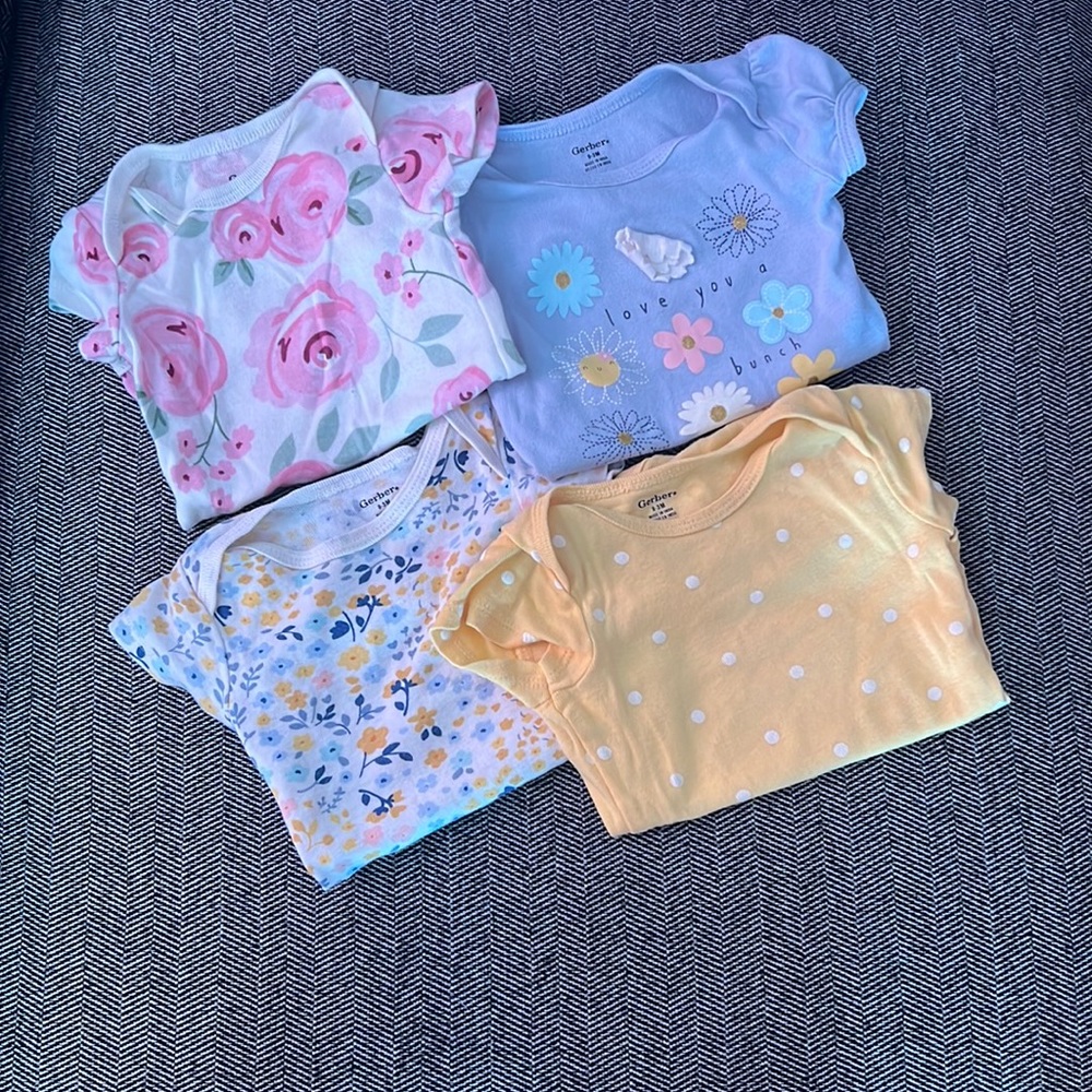 Gerber Girls 0-3 month Onesies 4 PC.